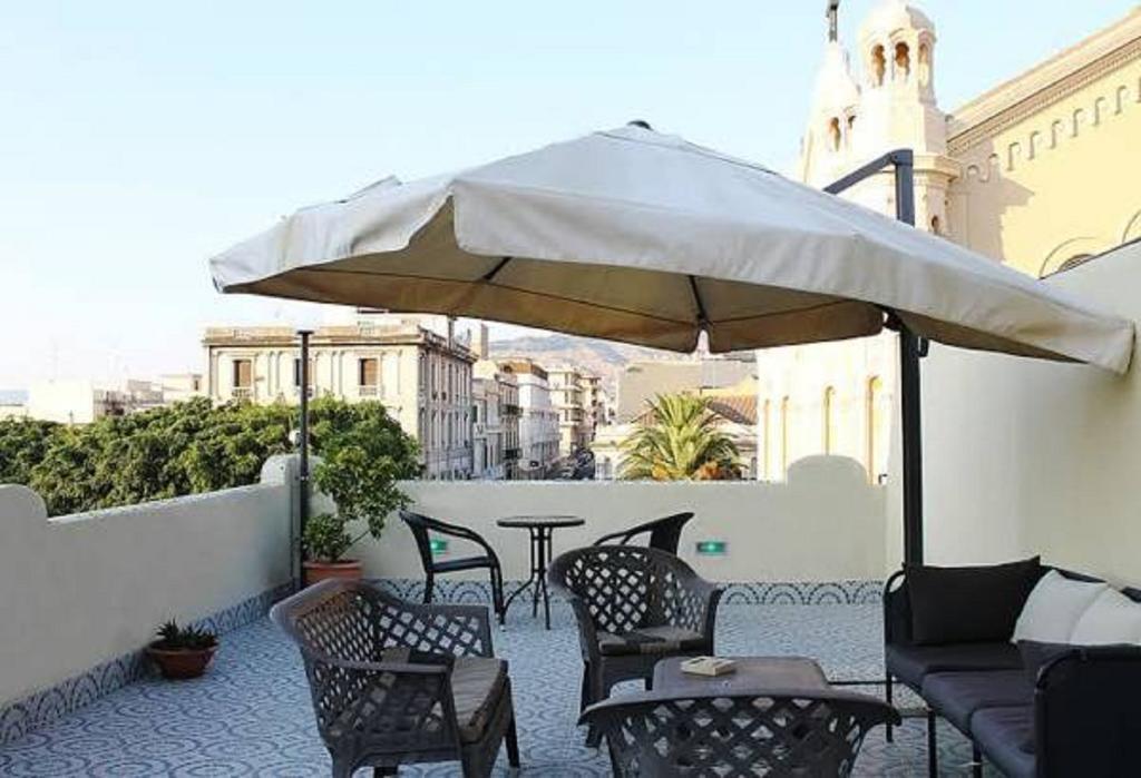 B&B La Terrazza Sul Duomo Reggio di Calabria Bagian luar foto