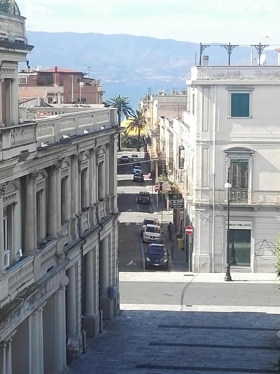 B&B La Terrazza Sul Duomo Reggio di Calabria Bagian luar foto
